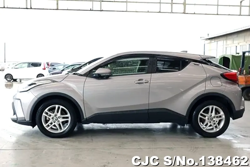 Toyota C-HR in Silver for Sale Image 6