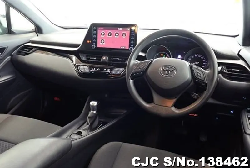 Toyota C-HR in Silver for Sale Image 7