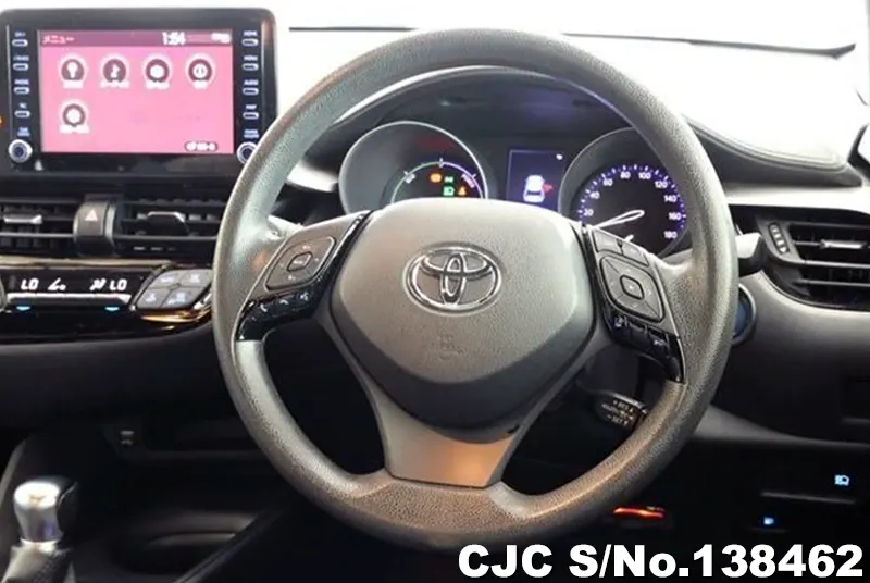 Toyota C-HR in Silver for Sale Image 8