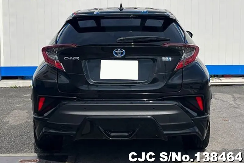 Toyota C-HR in Black for Sale Image 5