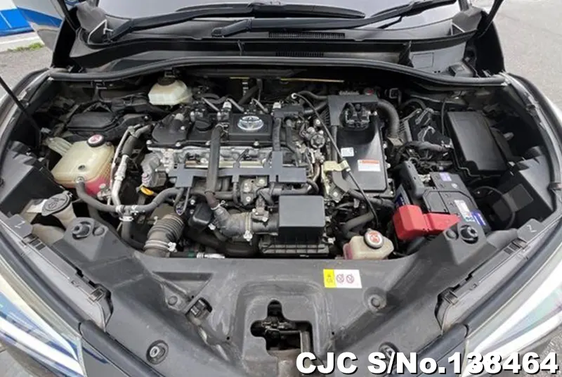 Toyota C-HR in Black for Sale Image 13