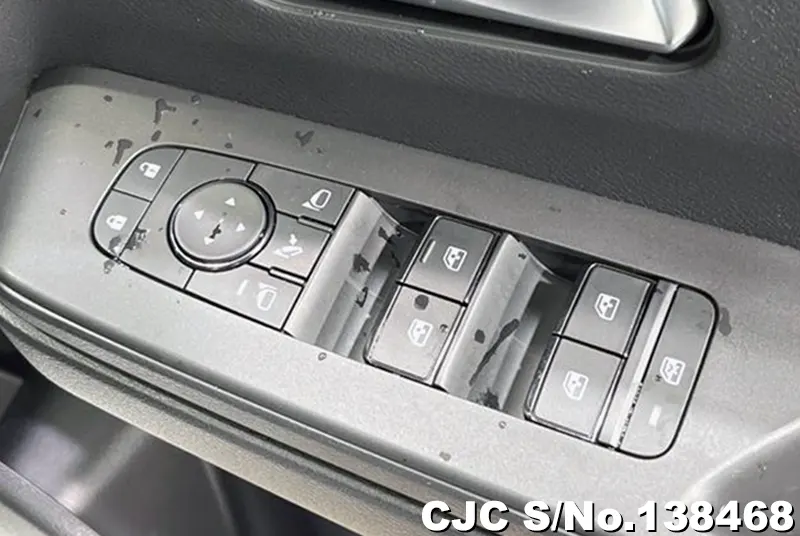 2023 Nissan / Serena Stock No. 138468