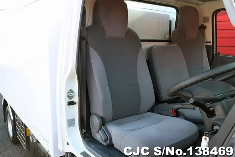 2017 Isuzu / Elf Stock No. 138469