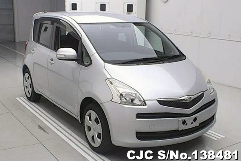 2007 Toyota / Ractis Stock No. 138481