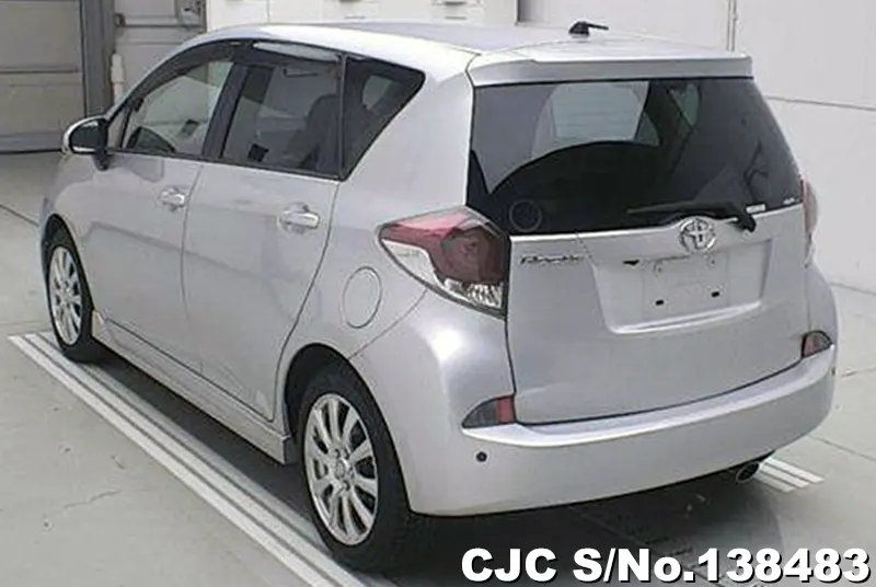2015 Toyota / Ractis Stock No. 138483