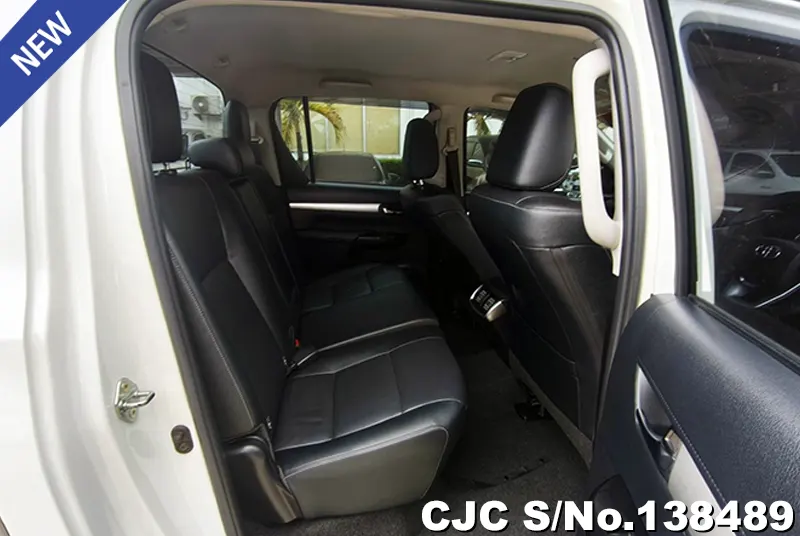 2021 Toyota / Hilux / Revo Stock No. 138489