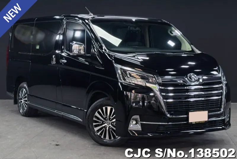 Toyota / Majesty 2020