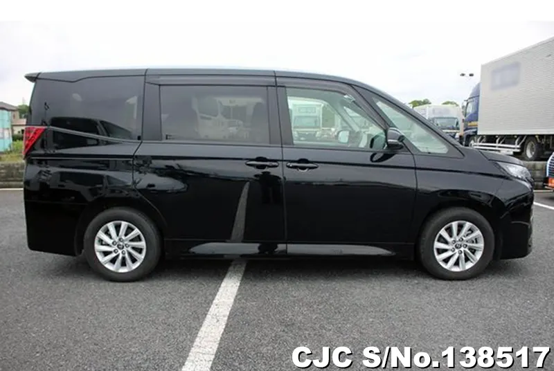 2024 Toyota / Noah Stock No. 138517