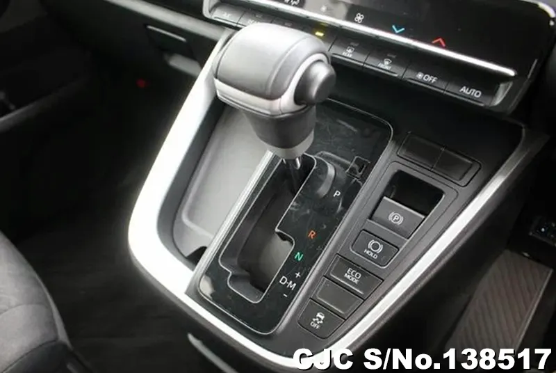 2024 Toyota / Noah Stock No. 138517