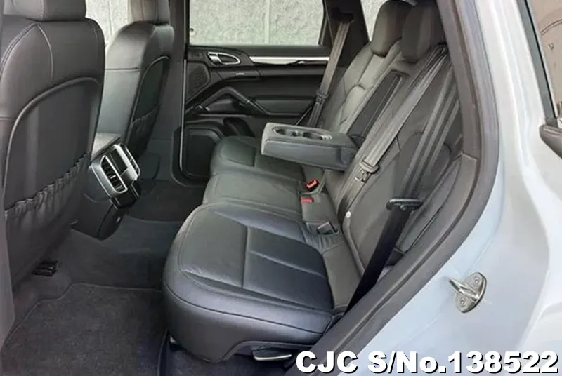2013 Porsche / Cayenne Stock No. 138522