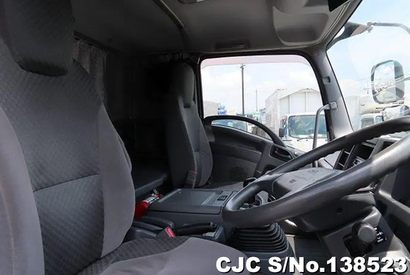 2014 Isuzu / Forward Stock No. 138523