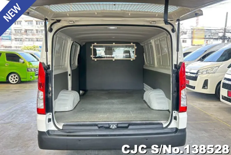 2021 Toyota / Hiace Stock No. 138528