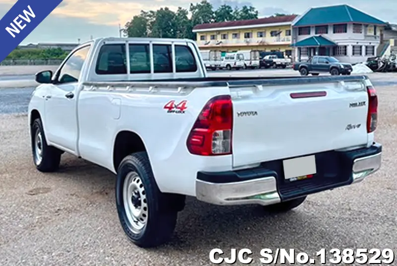 2015 Toyota / Hilux / Revo Stock No. 138529