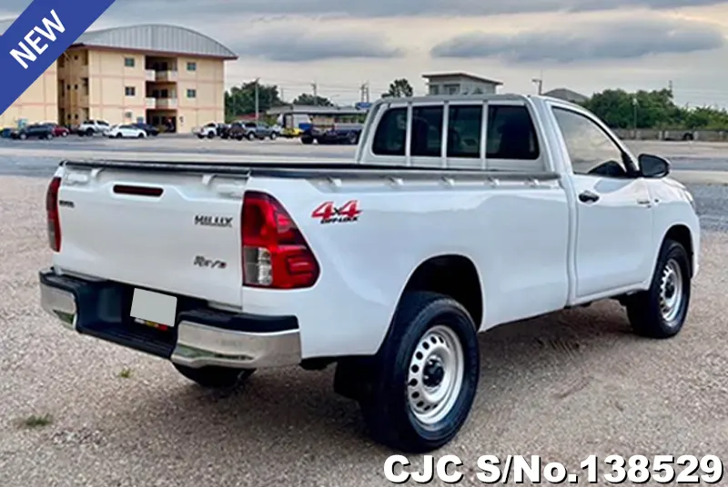 2015 Toyota / Hilux / Revo Stock No. 138529