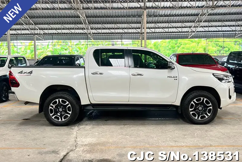 2021 Toyota / Hilux / Revo Stock No. 138531