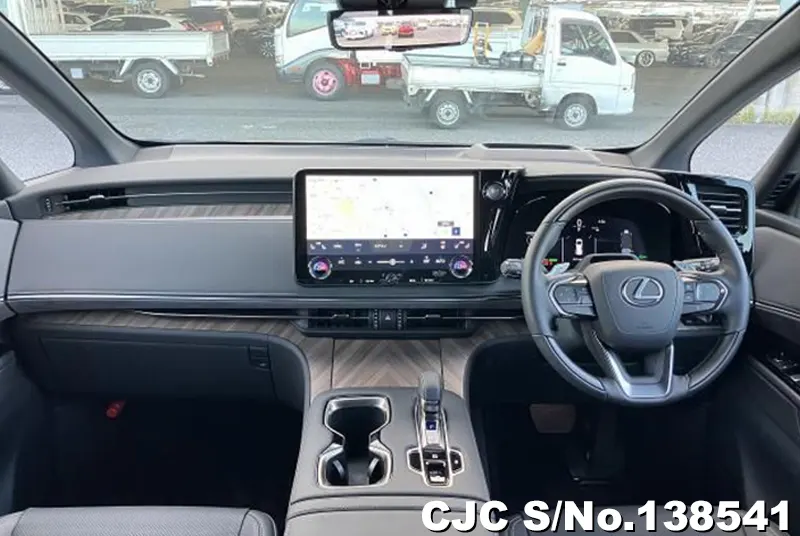 2026 Lexus / LM500h Stock No. 138541