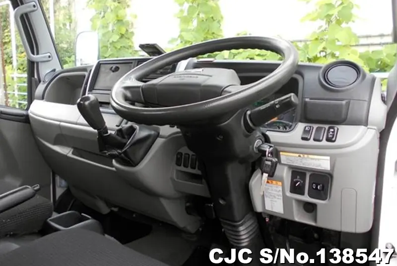 2017 Mitsubishi / Canter Stock No. 138547