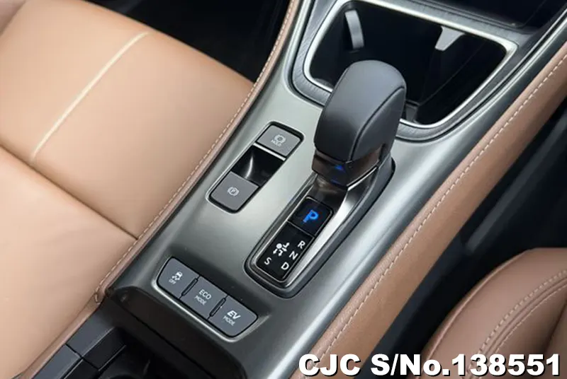 2025 Lexus / LBX Stock No. 138551