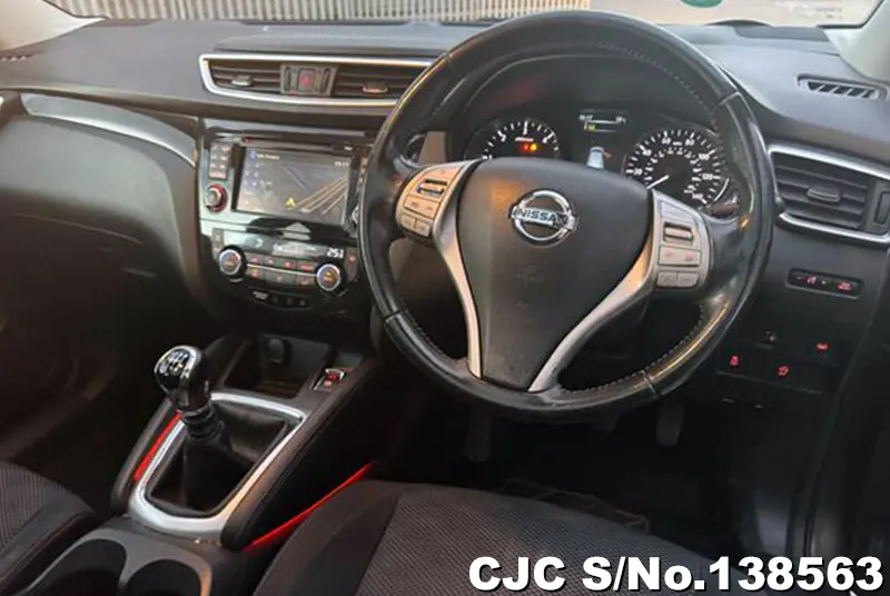 2017 Nissan / Qashqai Stock No. 138563