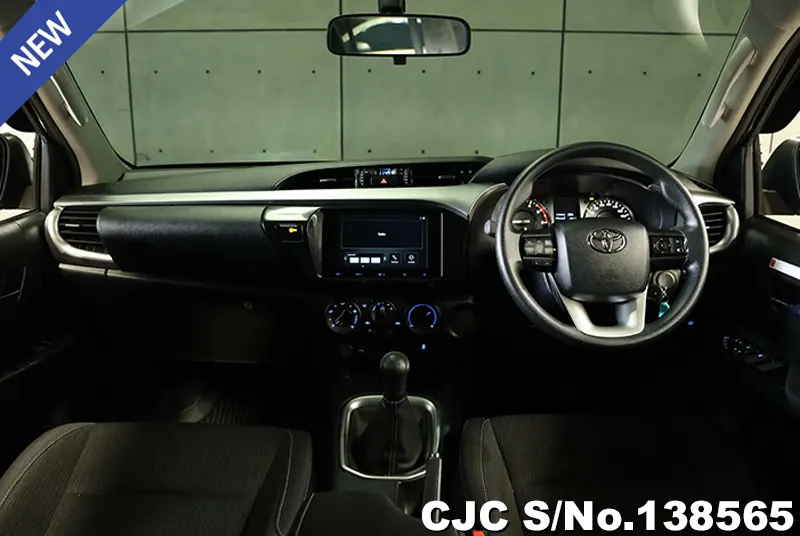 2025 Toyota / Hilux Stock No. 138565