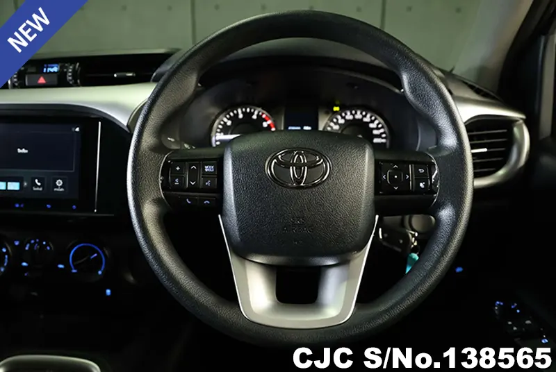 2025 Toyota / Hilux Stock No. 138565
