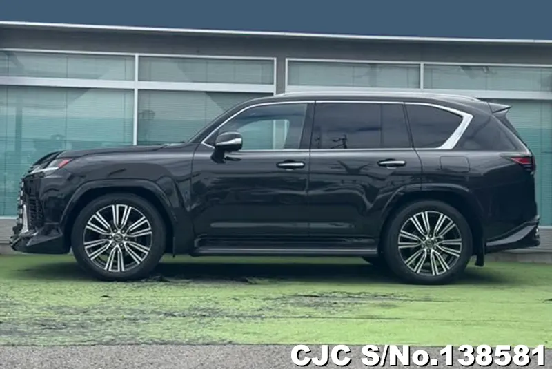 2026 Lexus / LX700H Stock No. 138581