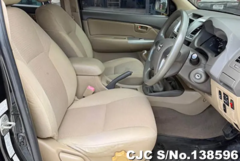 2012 Toyota / Hilux / Vigo Stock No. 138596