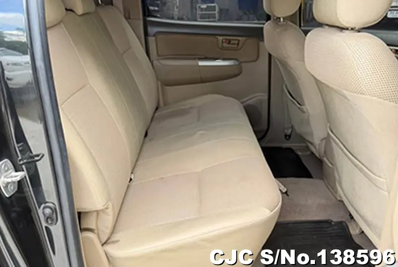 2012 Toyota / Hilux / Vigo Stock No. 138596
