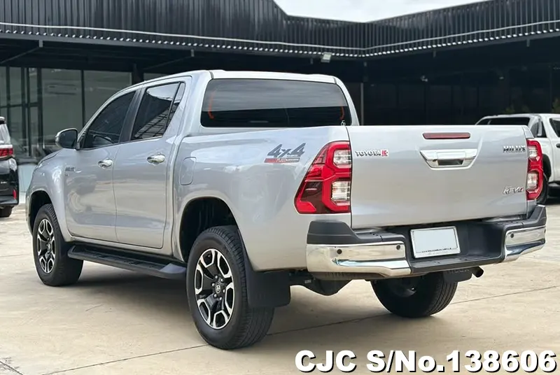 2022 Toyota / Hilux / Revo Stock No. 138606