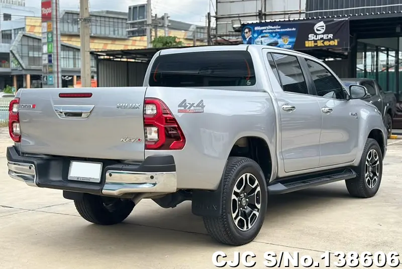 2022 Toyota / Hilux / Revo Stock No. 138606