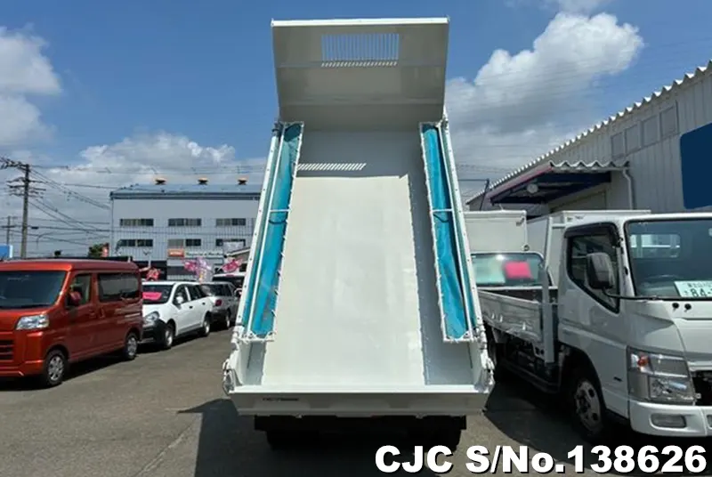 2011 Isuzu / Elf Stock No. 138626