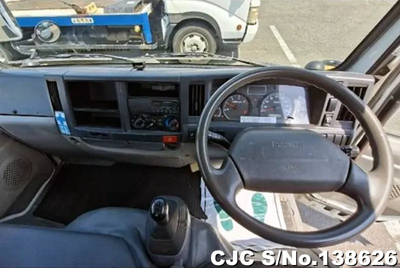 2011 Isuzu / Elf Stock No. 138626