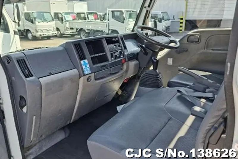 2011 Isuzu / Elf Stock No. 138626