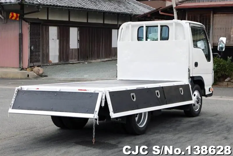 2013 Isuzu / Elf Stock No. 138628