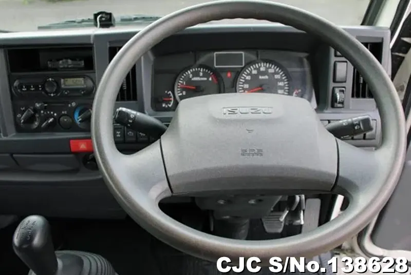 2013 Isuzu / Elf Stock No. 138628