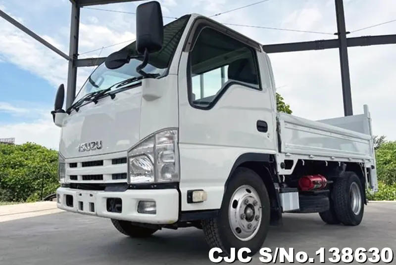2014 Isuzu / Elf Stock No. 138630