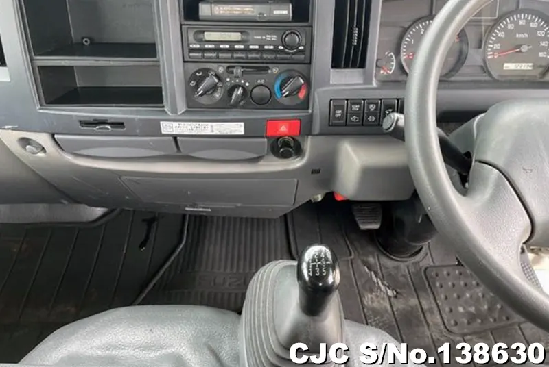 2014 Isuzu / Elf Stock No. 138630