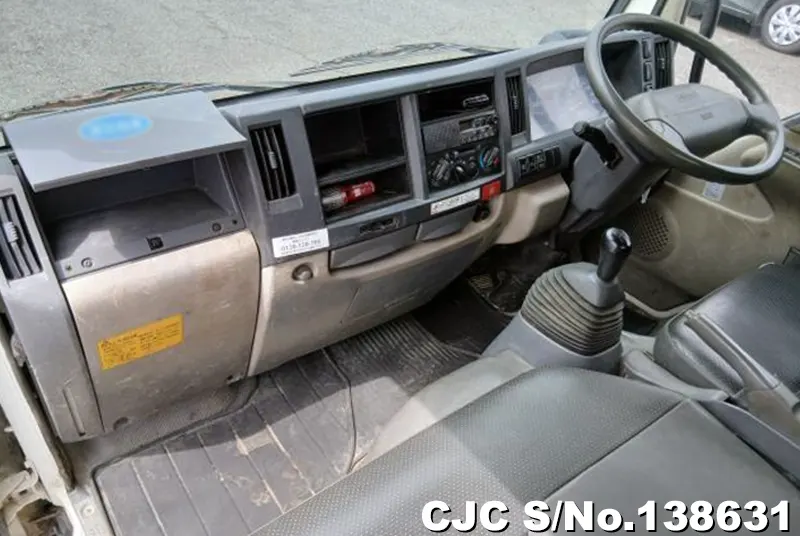 2011 Isuzu / Elf Stock No. 138631