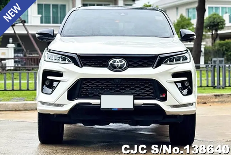 2022 Toyota / Fortuner Stock No. 138640
