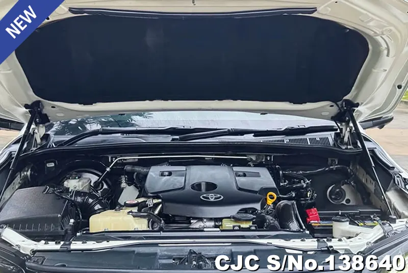 2022 Toyota / Fortuner Stock No. 138640