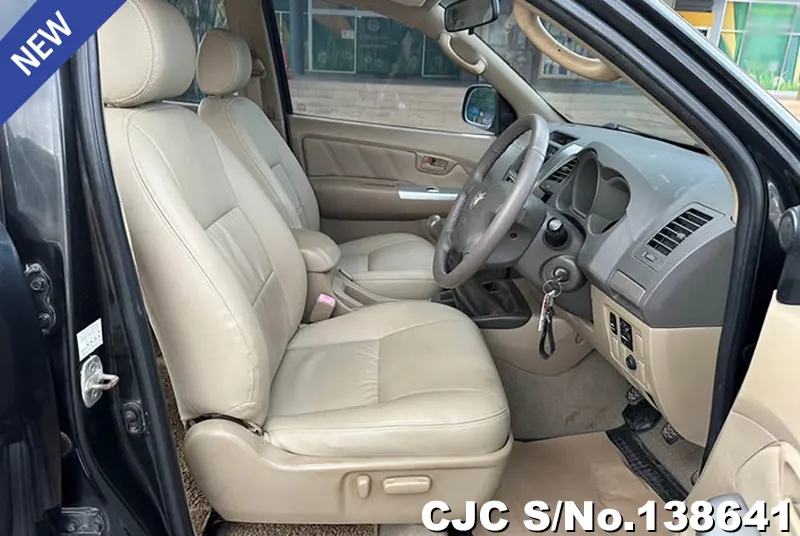 2011 Toyota / Hilux / Vigo Stock No. 138641