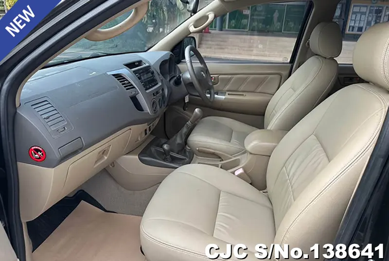 2011 Toyota / Hilux / Vigo Stock No. 138641