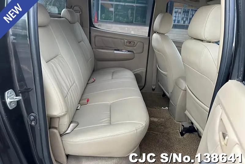 2011 Toyota / Hilux / Vigo Stock No. 138641