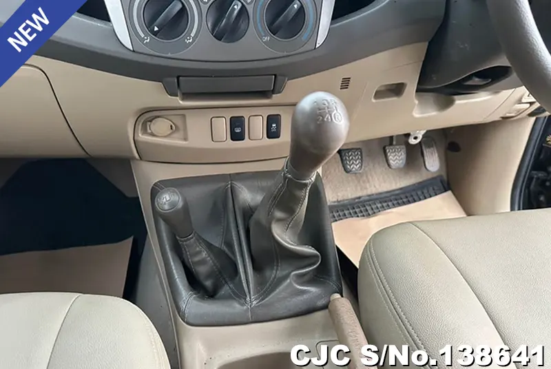 2011 Toyota / Hilux / Vigo Stock No. 138641