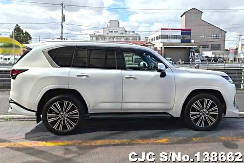 2023 Lexus / LX 600 Stock No. 138662