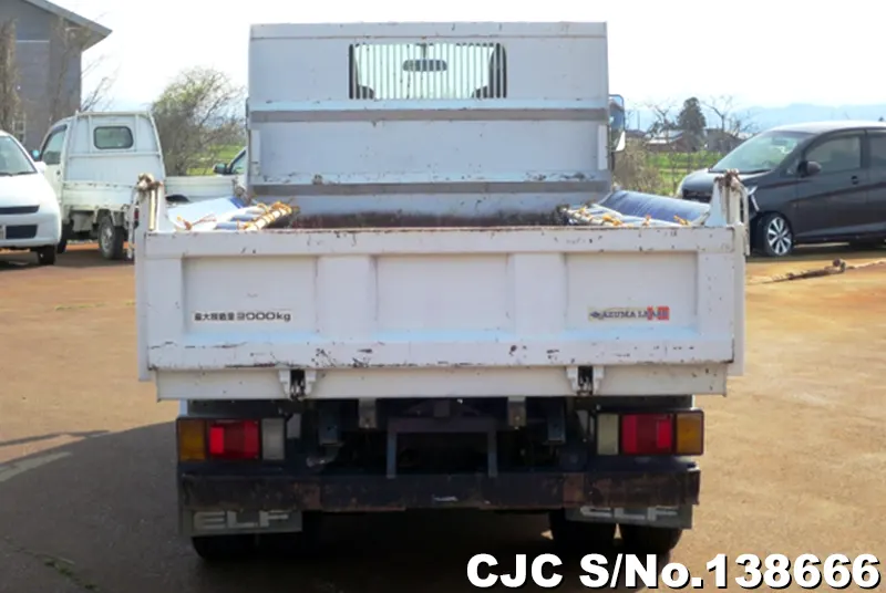 2011 Isuzu / Elf Stock No. 138666
