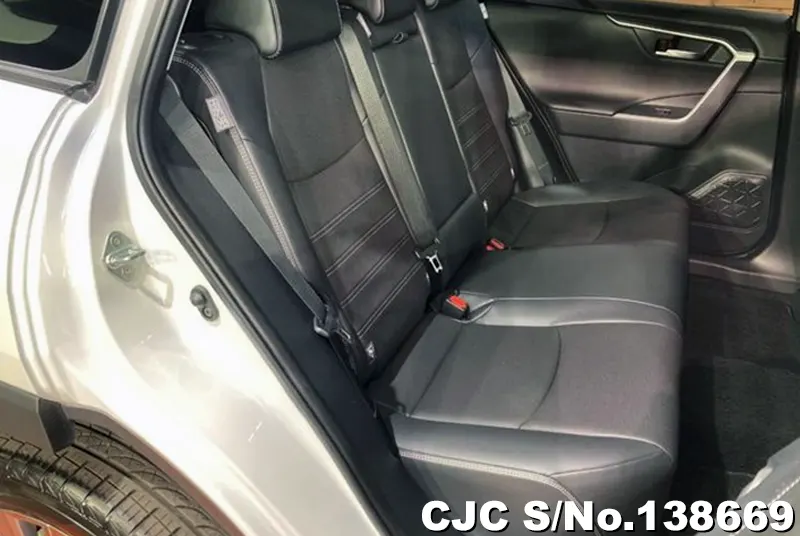 2025 Toyota / Rav4 Stock No. 138669