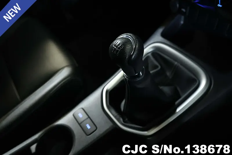 2024 Toyota / Hilux / Revo Stock No. 138678