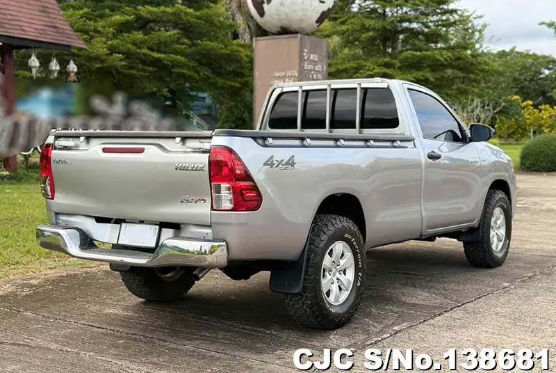 2021 Toyota / Hilux / Revo Stock No. 138681
