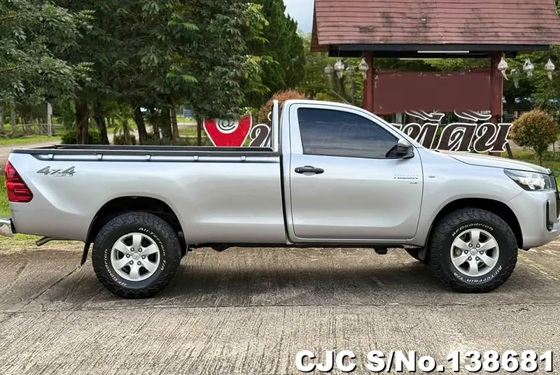 2021 Toyota / Hilux / Revo Stock No. 138681